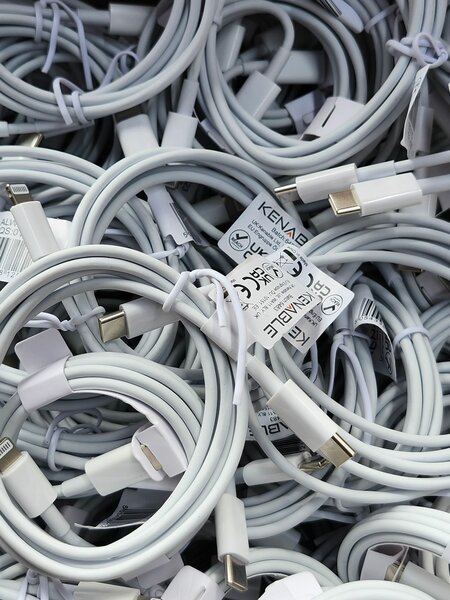 Original UK iphone chargers type C