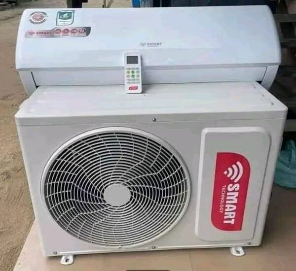 Climatiseur split inverter Midea