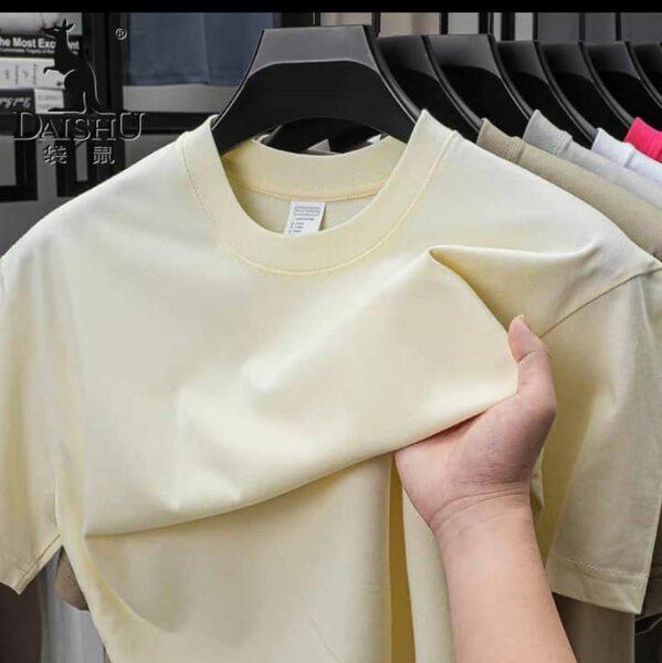 T-shirt en coton unisexe confortable