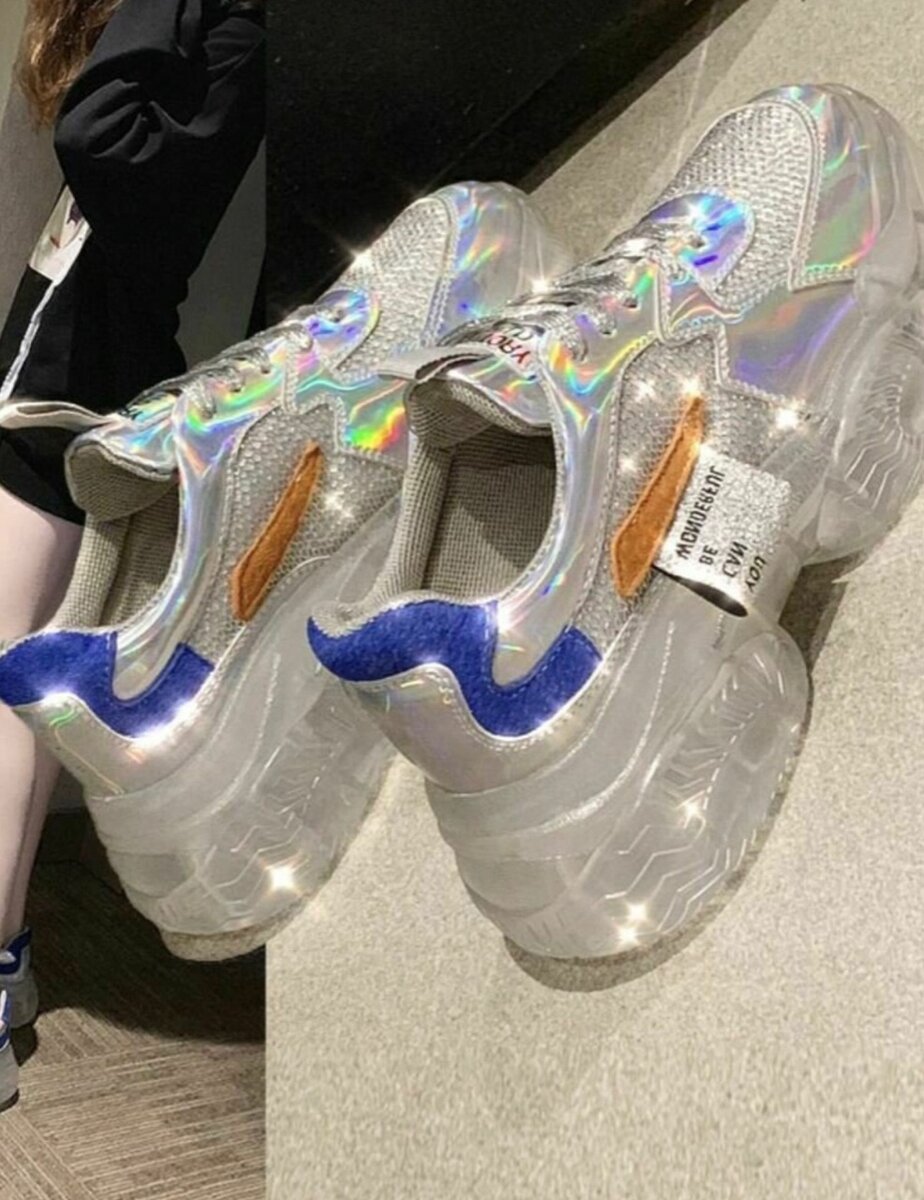 BALENCIAGA CRYSTAL L2