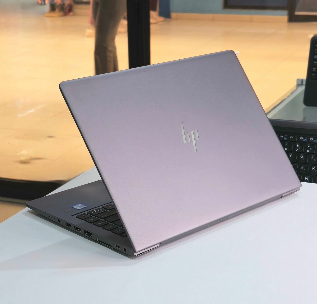 HP ZBOOK 14 G5