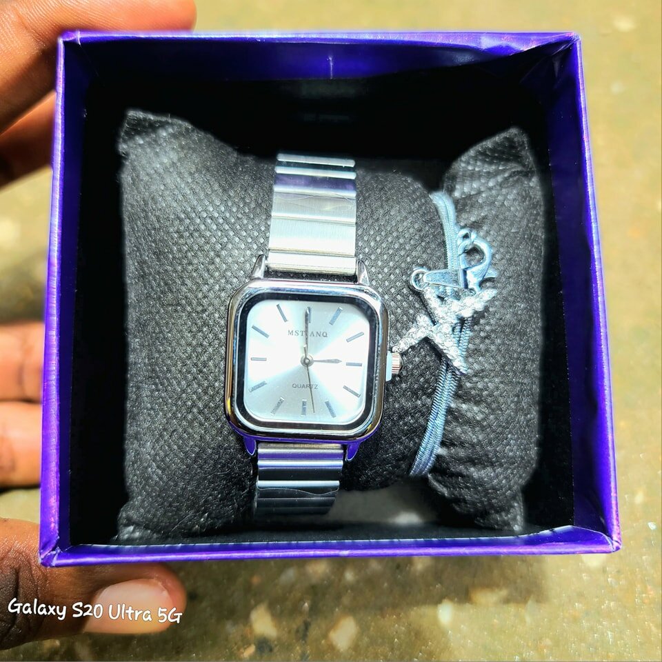  WATCH +FREE LADY NECKLACE 