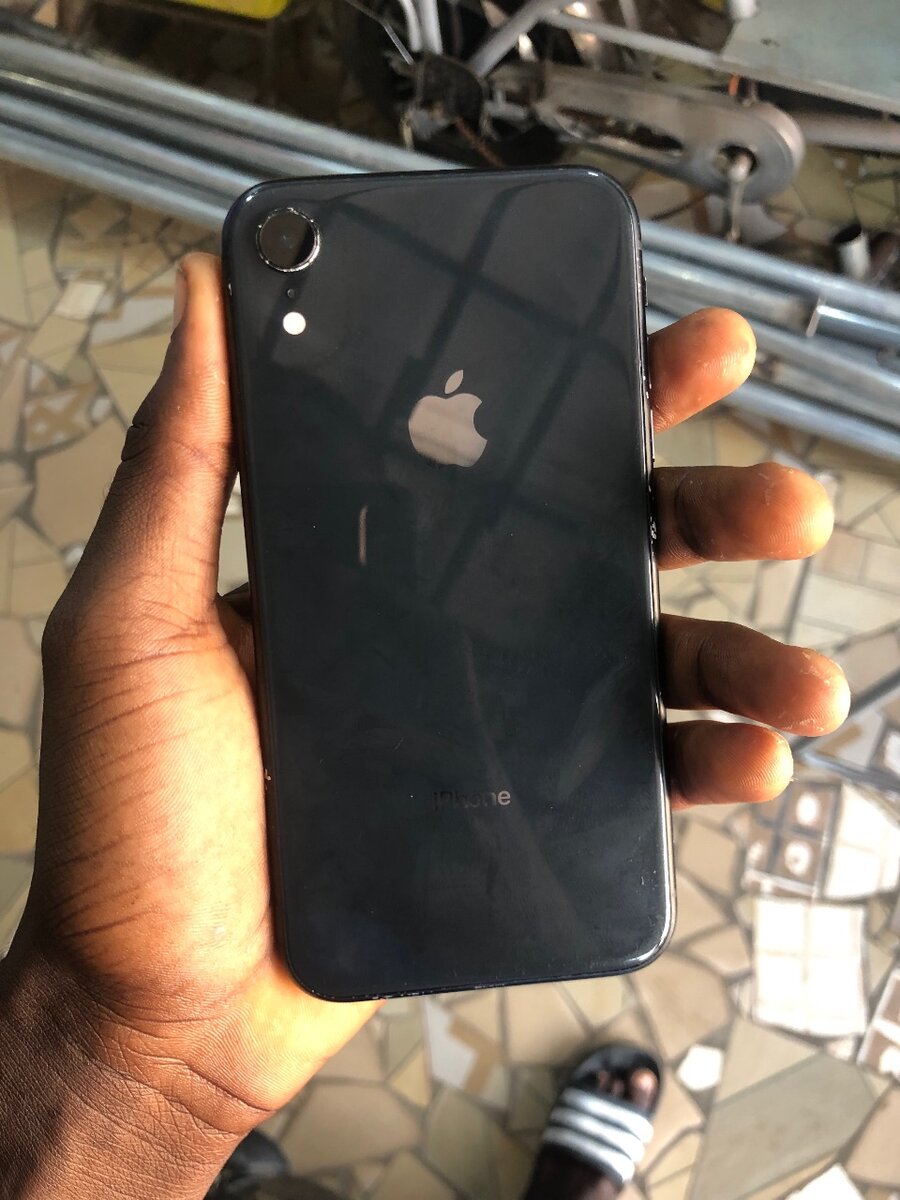 iPhone XR