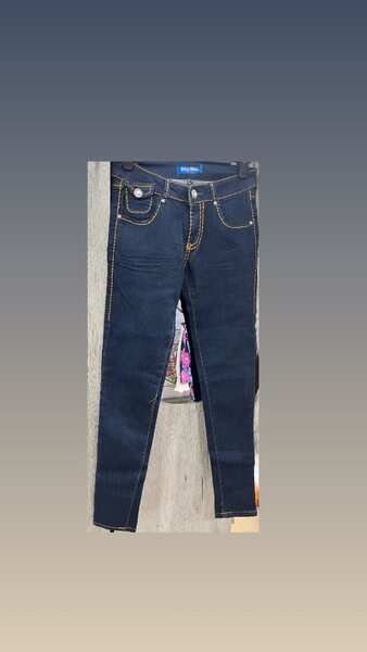 Straight jeans