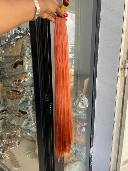 Extensions cheveux lisses colorés