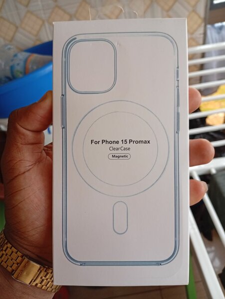 Coque MagSafe iPhone 15 Pro Max