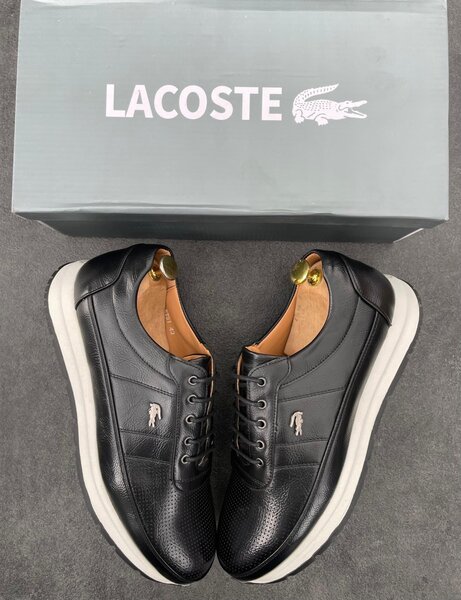 Baskets Lacoste