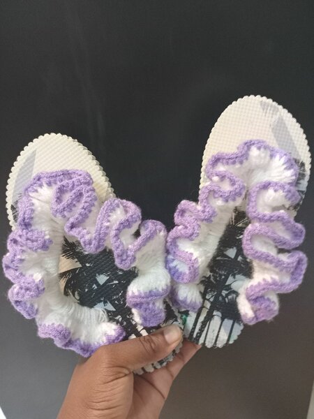 Pantoufles colorées en laine