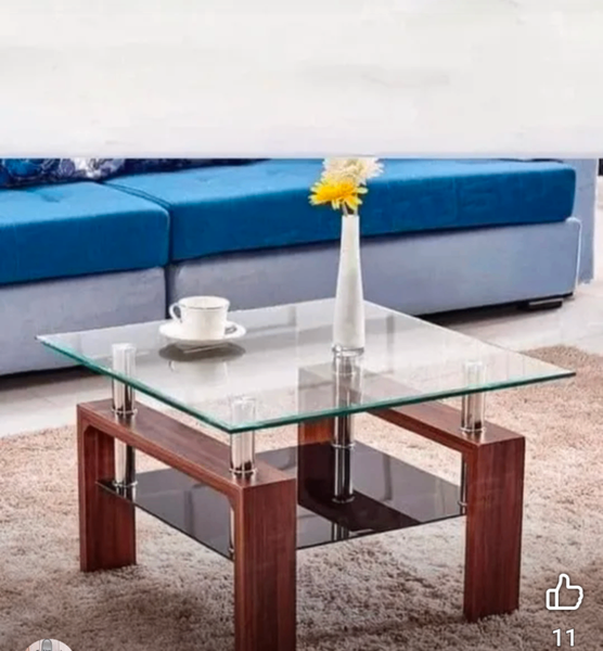 Table basse en verre moderne
