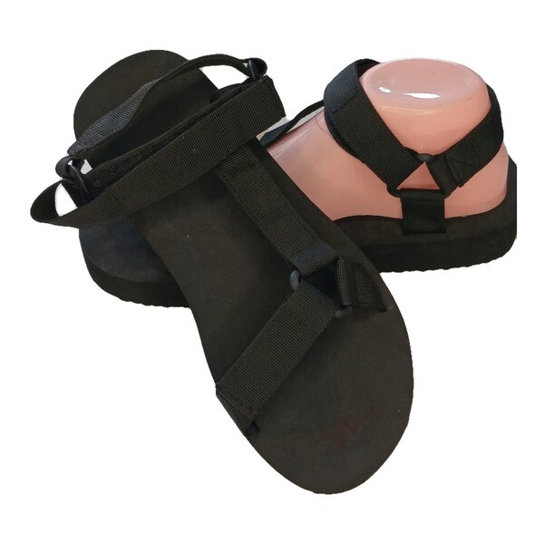 Unisex sandals