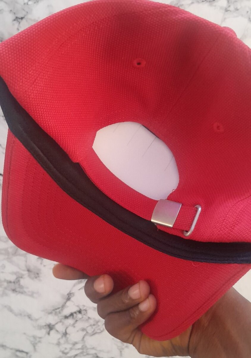 Casquette rouge en coton M