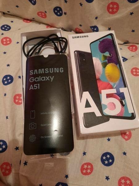 Uk used galaxy A51 128gb/4gb ram 2 sim all accessories insid