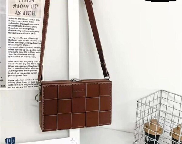 Sac de voyage tressé en cuir