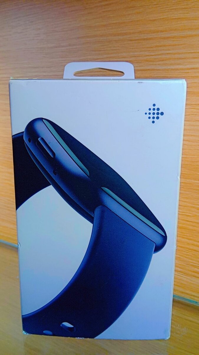 Fitbit Versa 4 - Montre Connectée