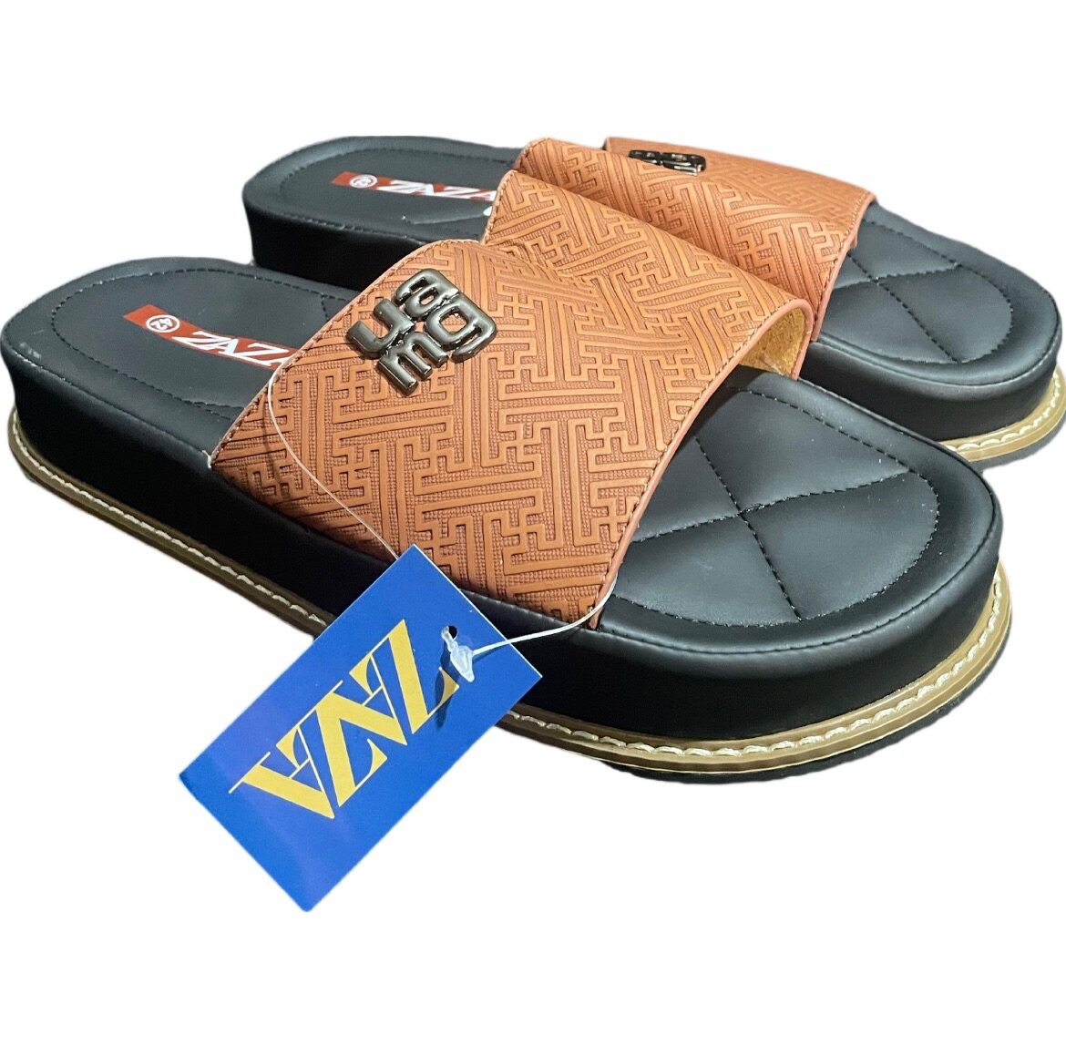 Tongs à plateforme tendance