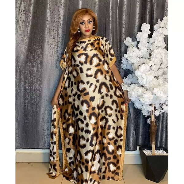 Robe longue léopard chic