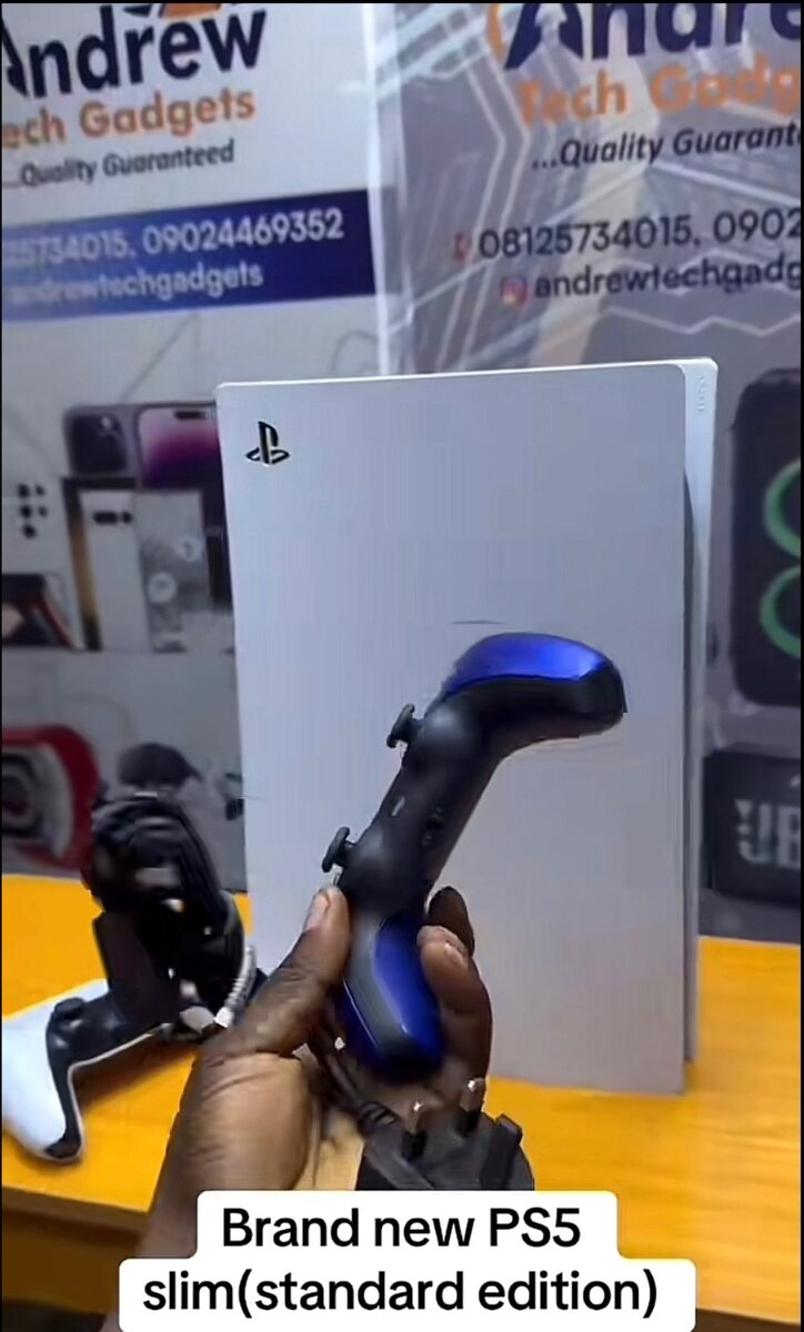 Play station 5 1TB with 2 controllers and Brand new PS5 slim