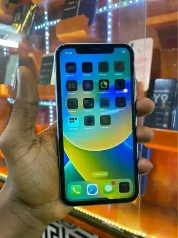 iPhone XR Bleu 64 Go