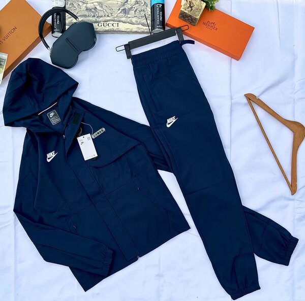 Ensemble de survêtement Nike