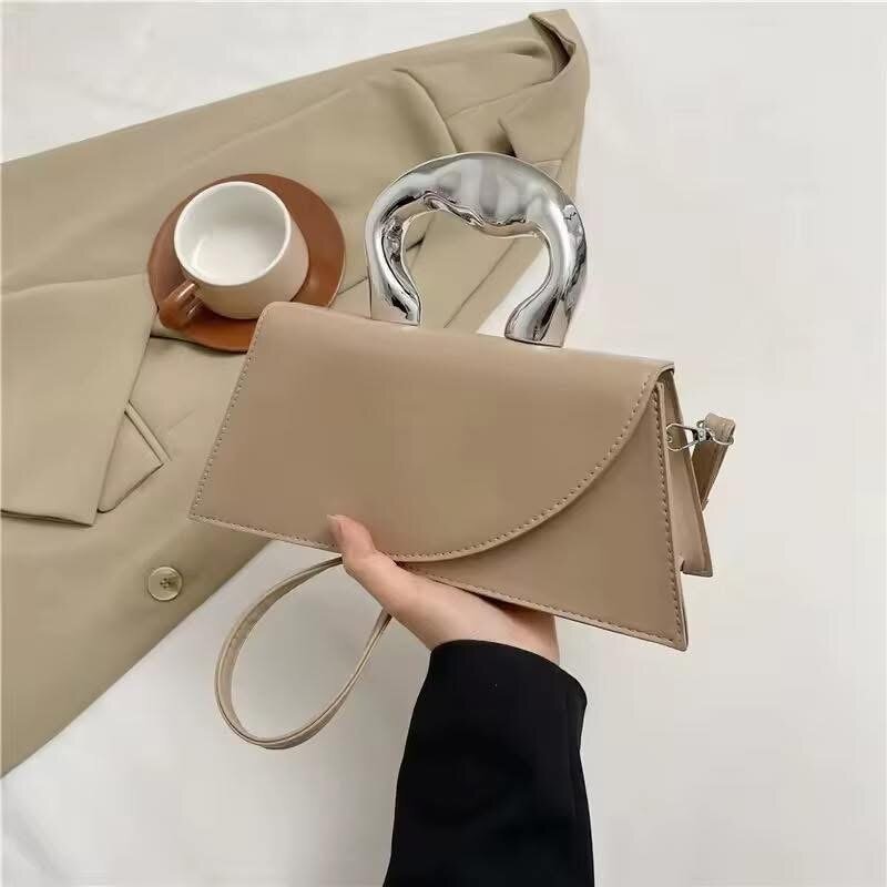 Sac à main moderne en cuir