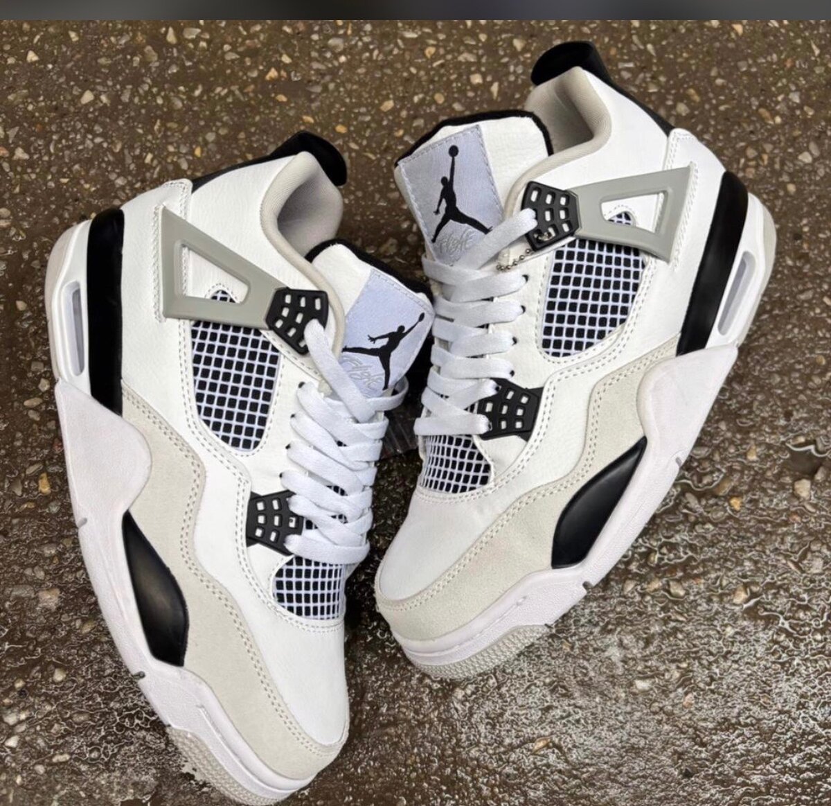 Jordan 4