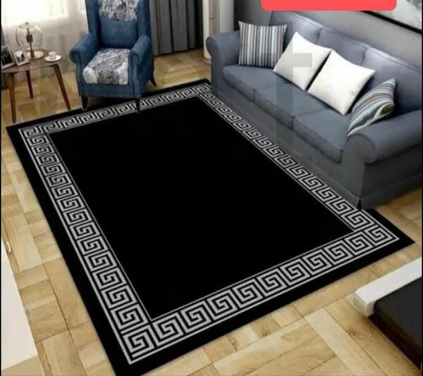 Tapis Noir à Motif Géométrique