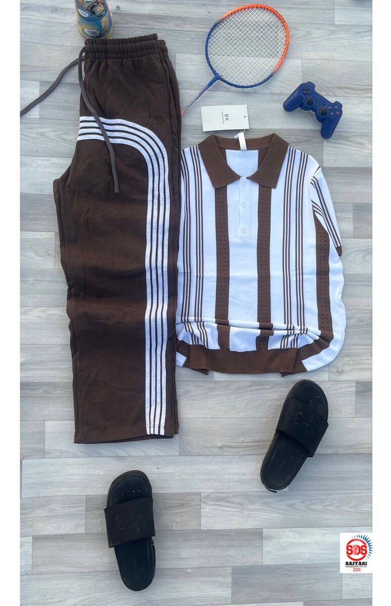 Ensemble sportif rayé homme