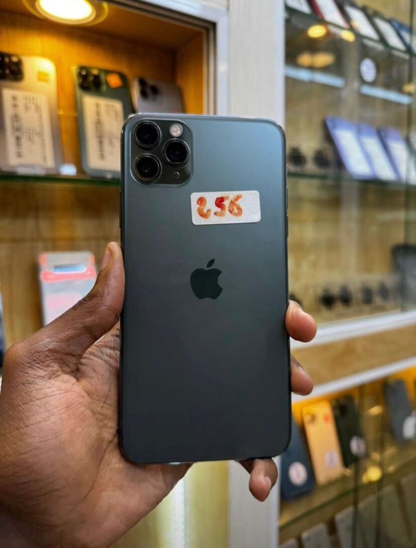 iPhone 11 Pro max 256