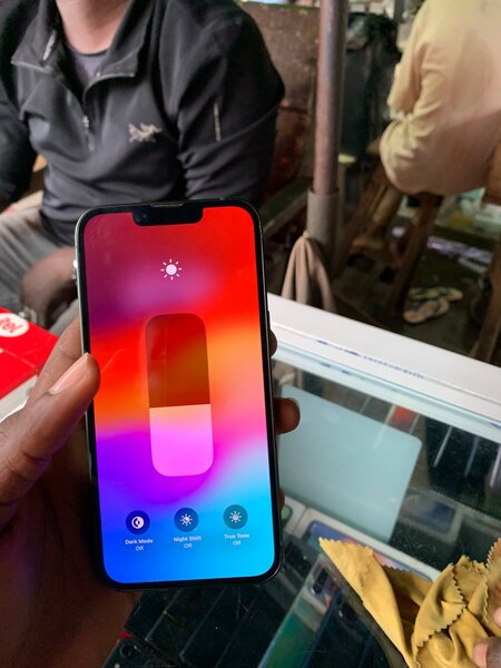 iPhone 13 simple Rouge