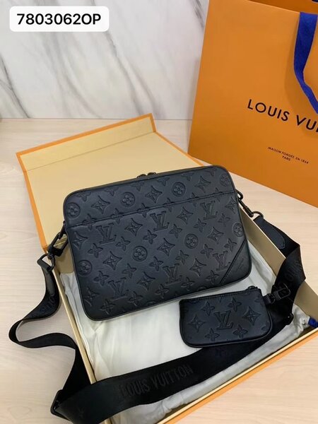Sacoche Louis Vuitton