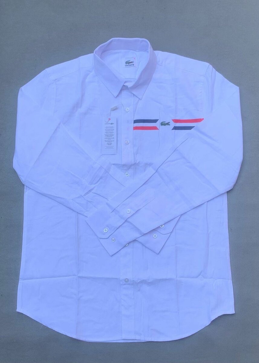 Chemise élégante en coton