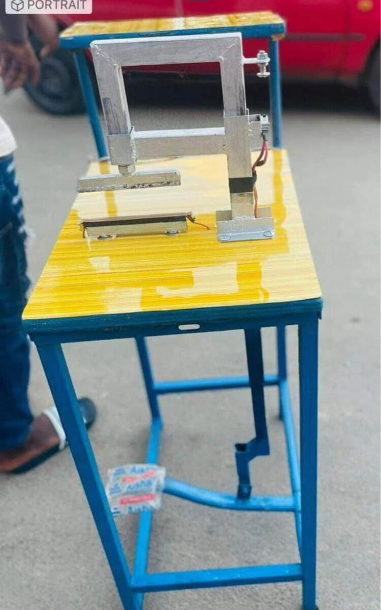 Mini presse à levier manuel