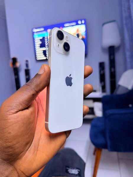 iPhone 14 simple CE