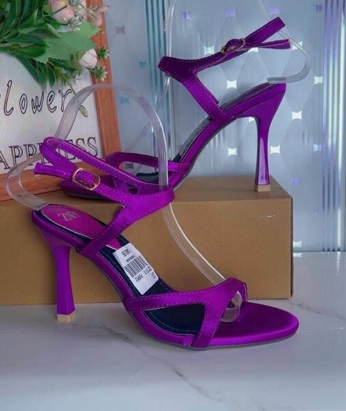 Sandales à talons élégantes