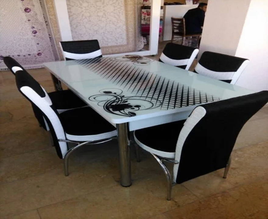 Ensemble table et chaises
