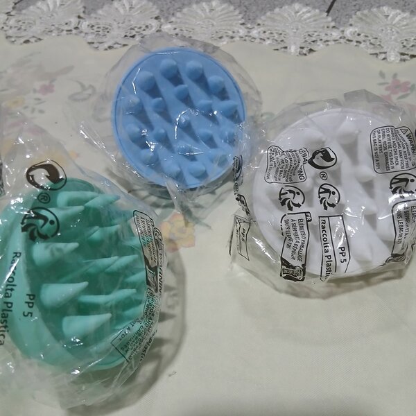 Brosse de Massage Cuir Chevelu