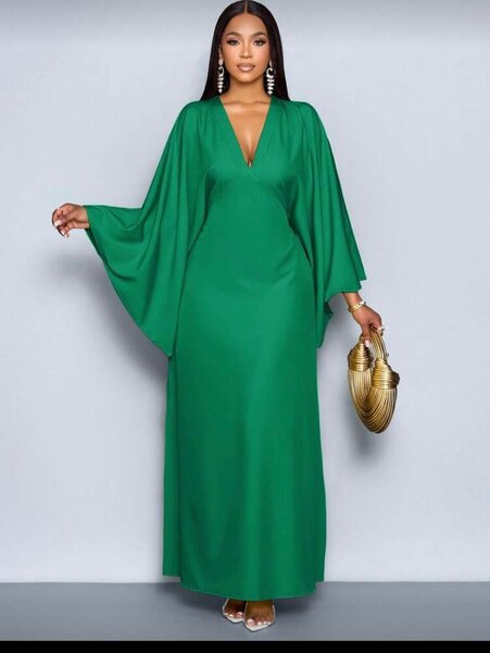 Robe longue élégante à manches chauve-souris