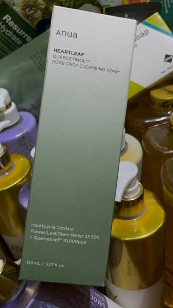 Anua heart-leaf deep pores cleanser