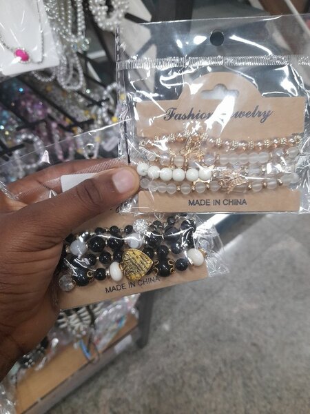 Bracelet en perles colorées