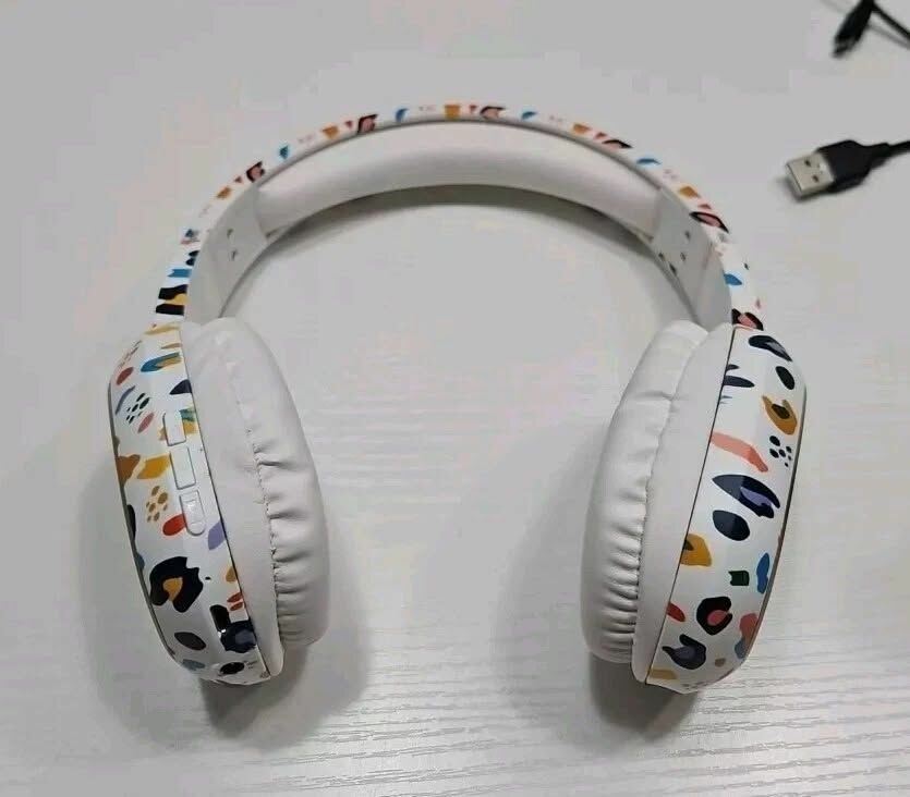 Casque audio sans fil coloré