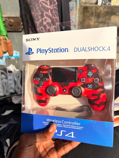 Manette PS4 DualShock 4 Rouge