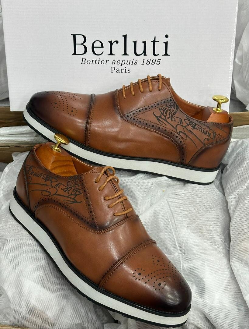 Chaussures habillées Berluti