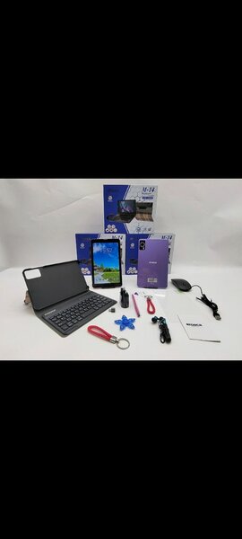 Tablette avec Clavier et Accessoires