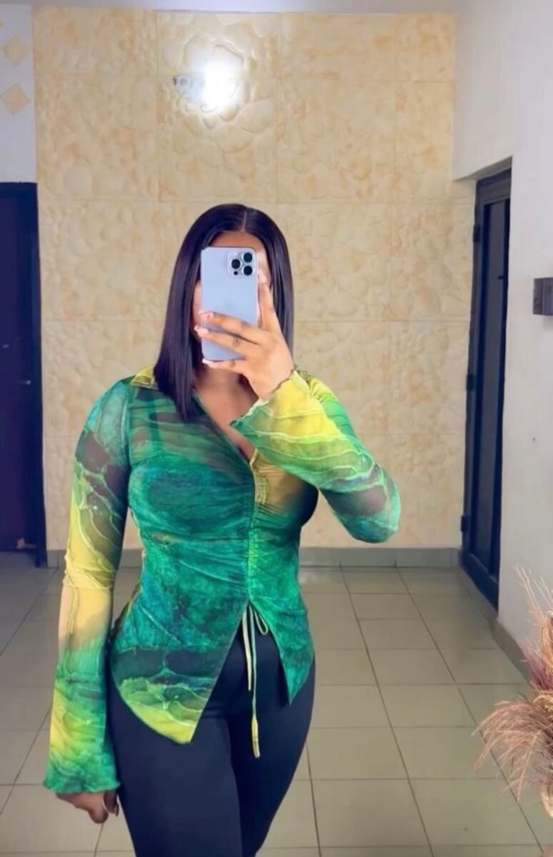 Top femme chic et tendance