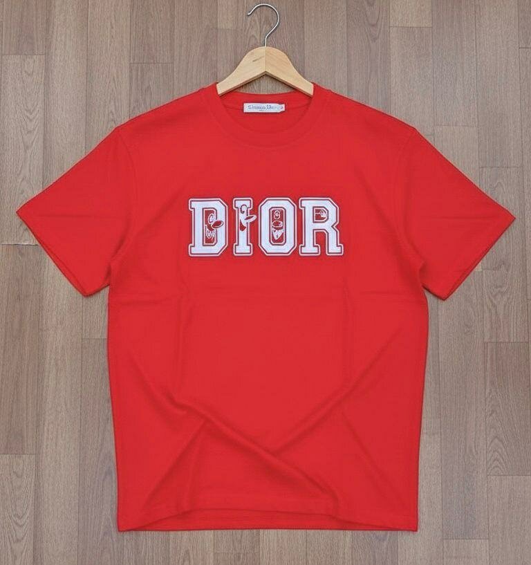 T-shirt imprimé tendance