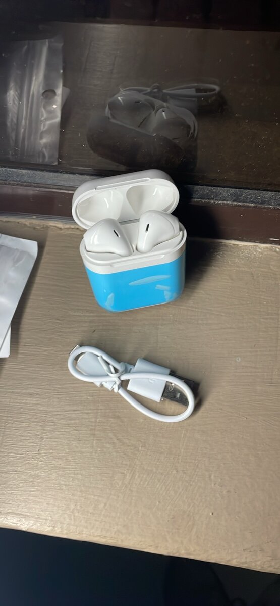 Wireless Bluetooth headset