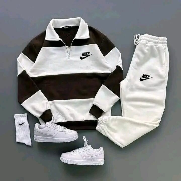 Survêtements Nike modernes