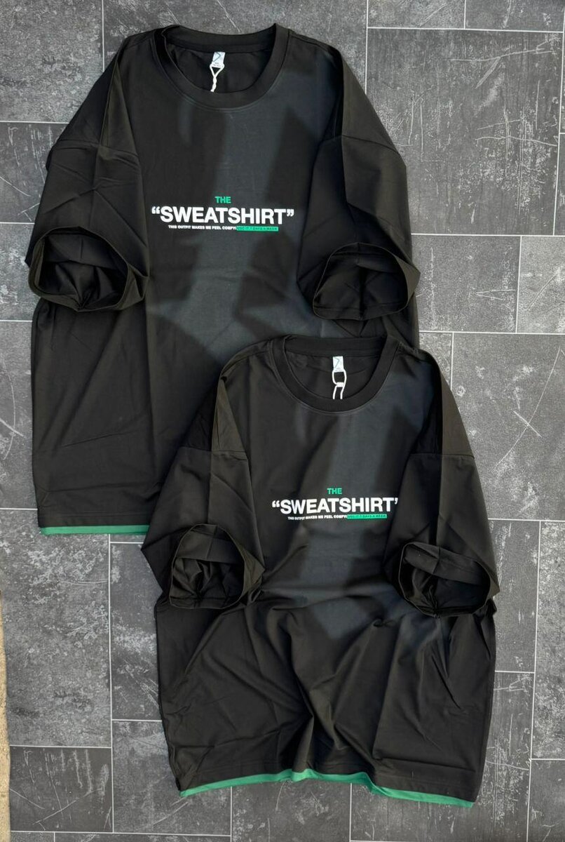 Tee-shirt noir "Sweatshirt"