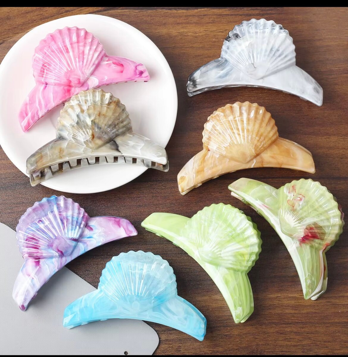 Pinces à cheveux coquillage tendance