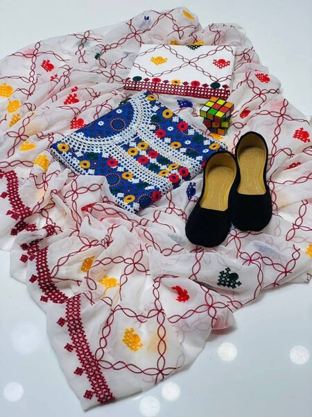 Ladies suit